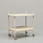 1084 9527 SERVING TABLE